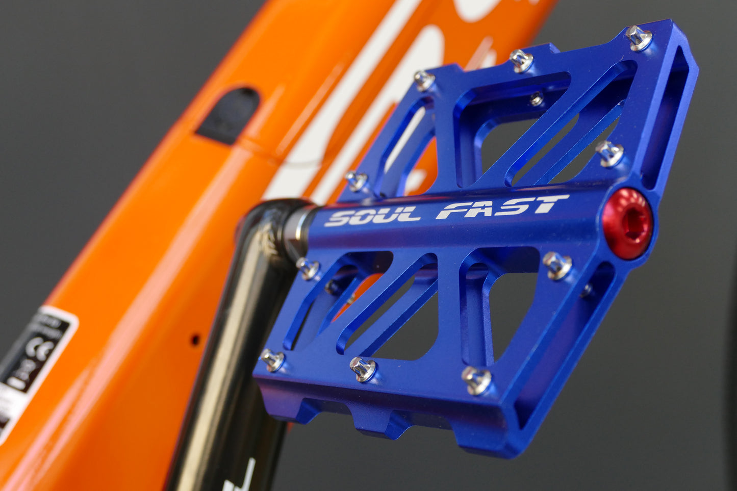 SABER Pro 26'- Man - Racing Orange & Blue