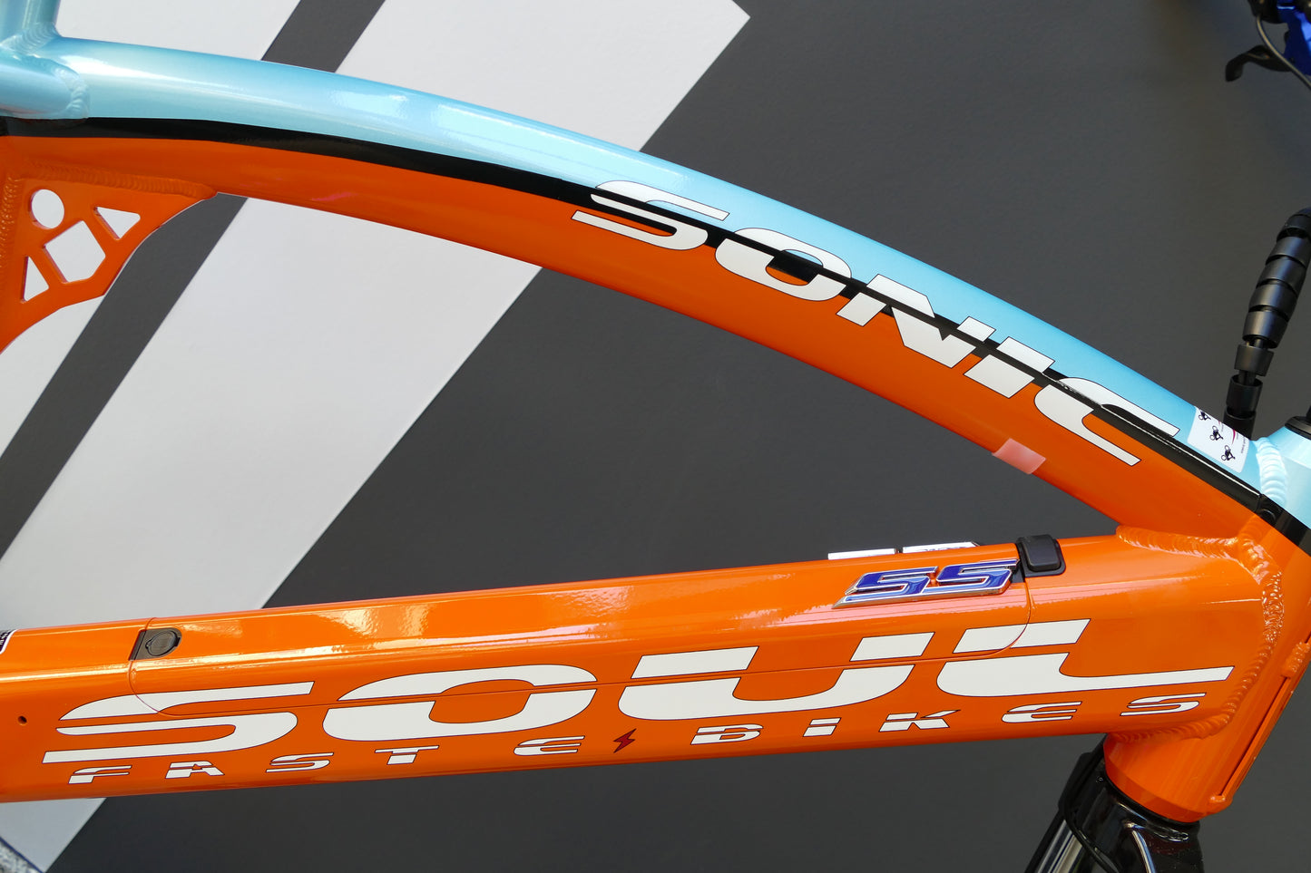 SABER Pro 26'- Man - Racing Orange & Blue